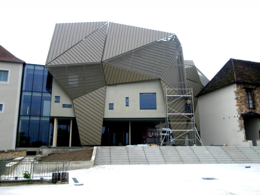 Ld-Location Montlucon Intermarche Lägenhet Exteriör bild